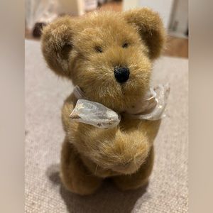 Boyd’s Bears Praying Bear Hope